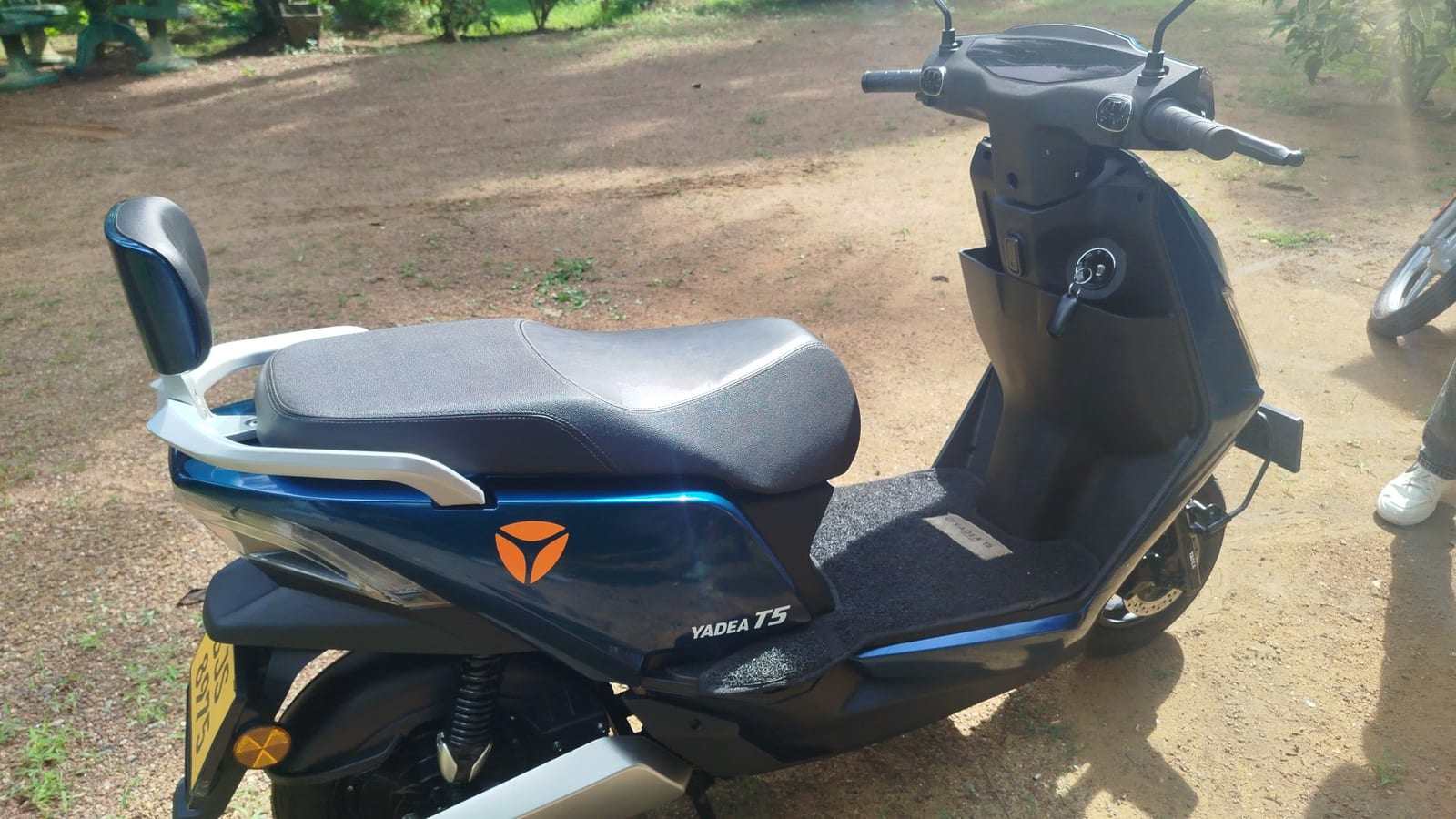 Yadia T 5 T 5 Electric 90 km for rent in Colombo