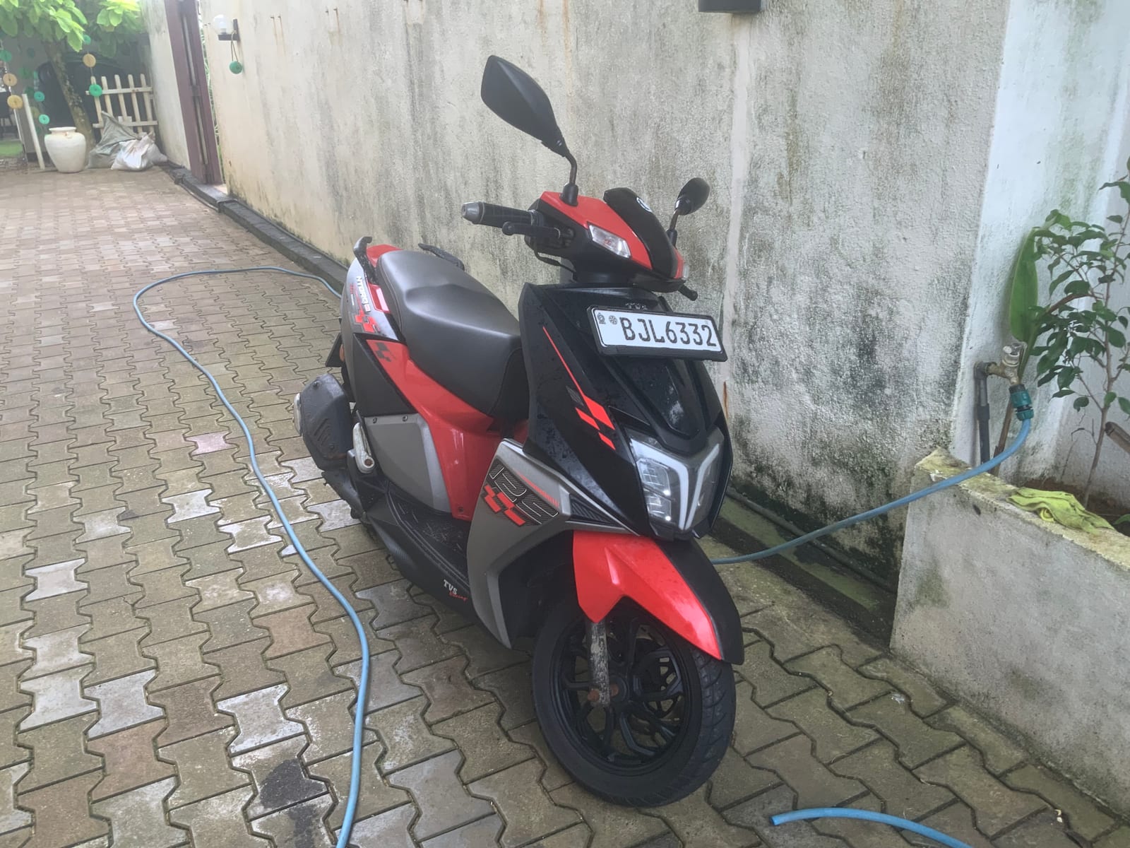 TVS NTORQ 125 for rent in Hikkaduwa
