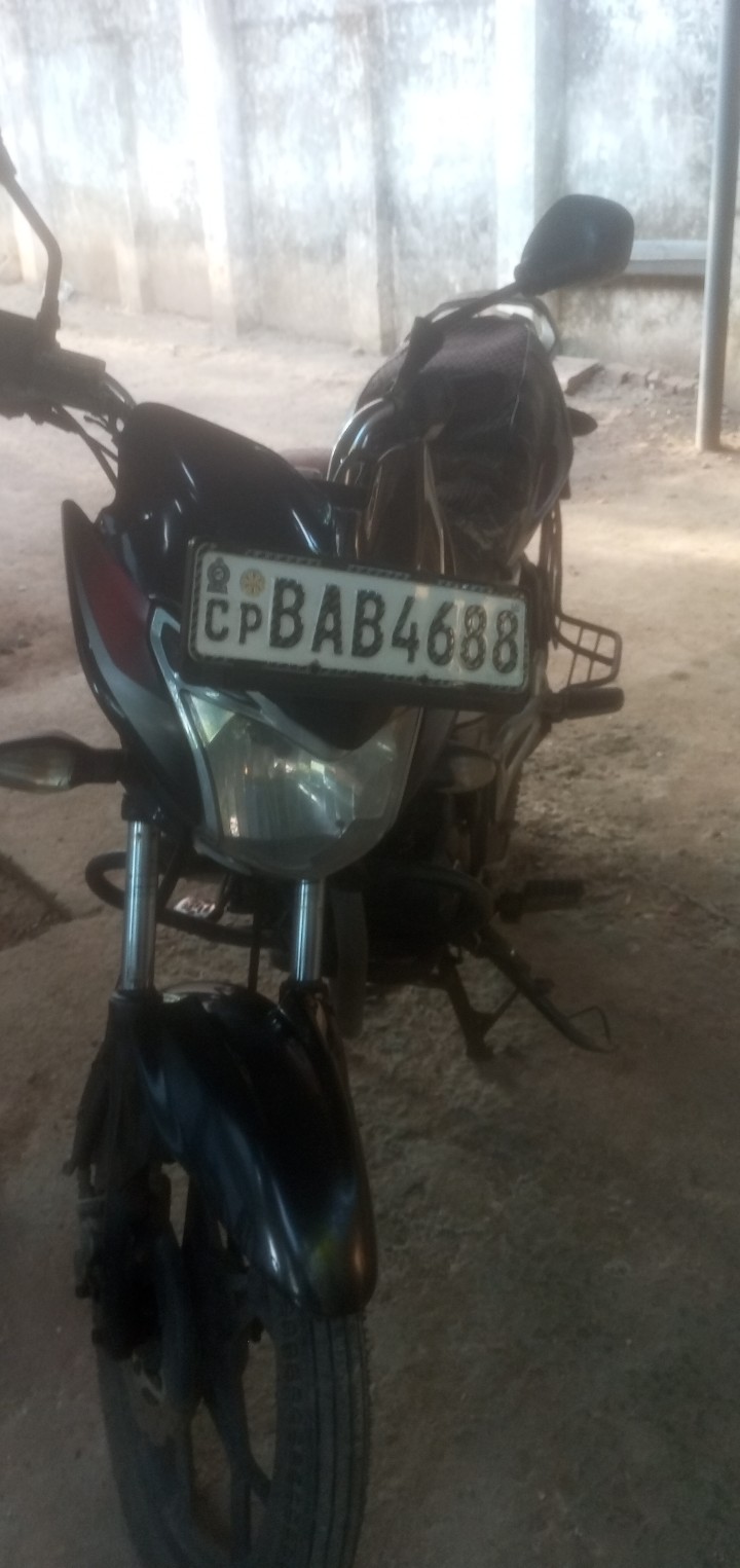 Bajaj Discover125 ST for rent in Mirissa